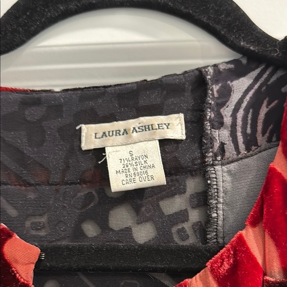 Laura Ashley Floral Velvet rayon silk Jacket Kimono style sz s - Picture 2 of 5